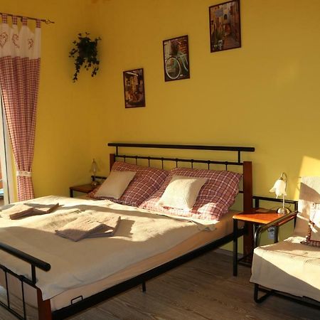 Apartman Beta Podhájska Exteriör bild