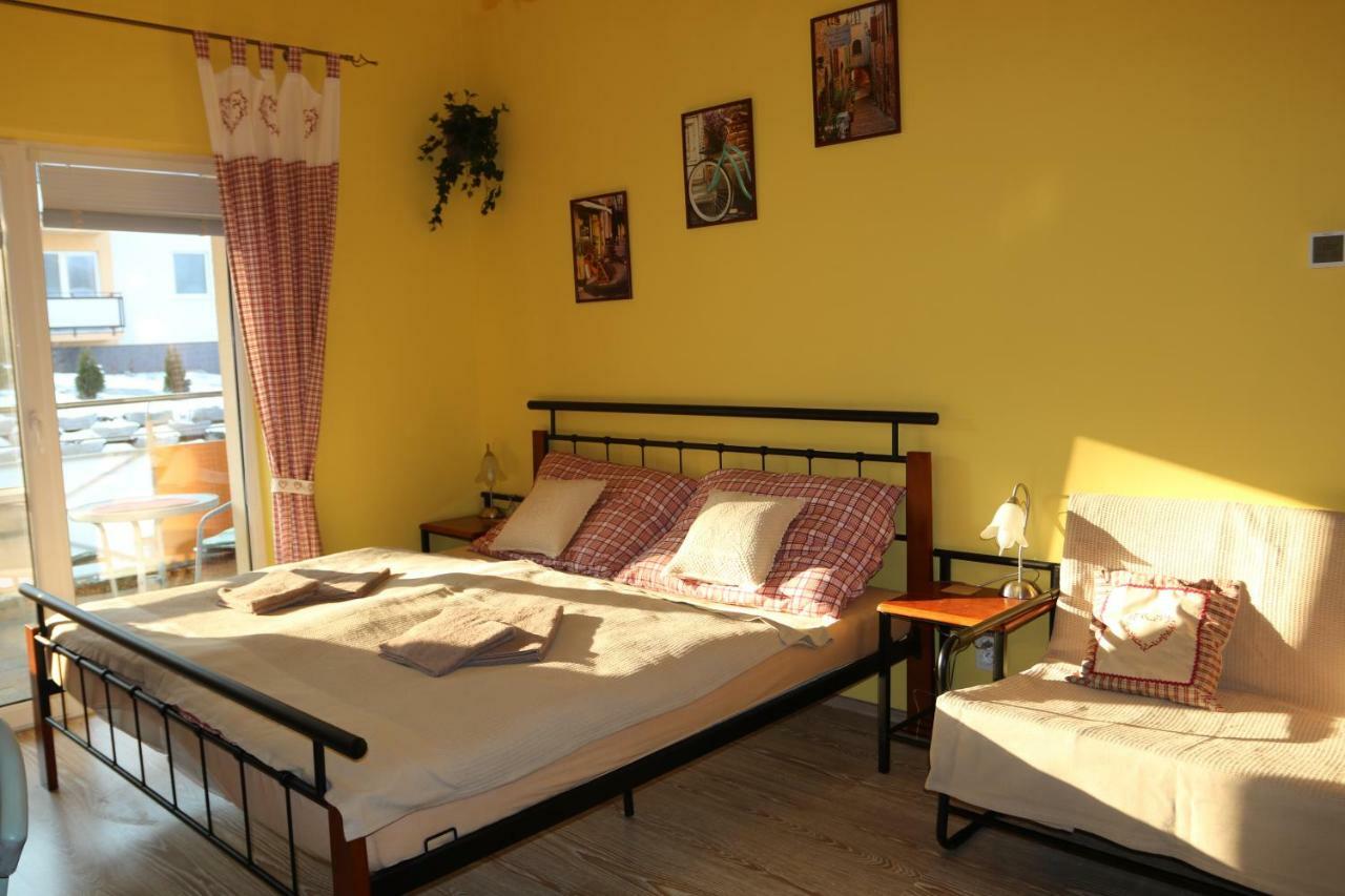 Apartman Beta Podhájska Exteriör bild